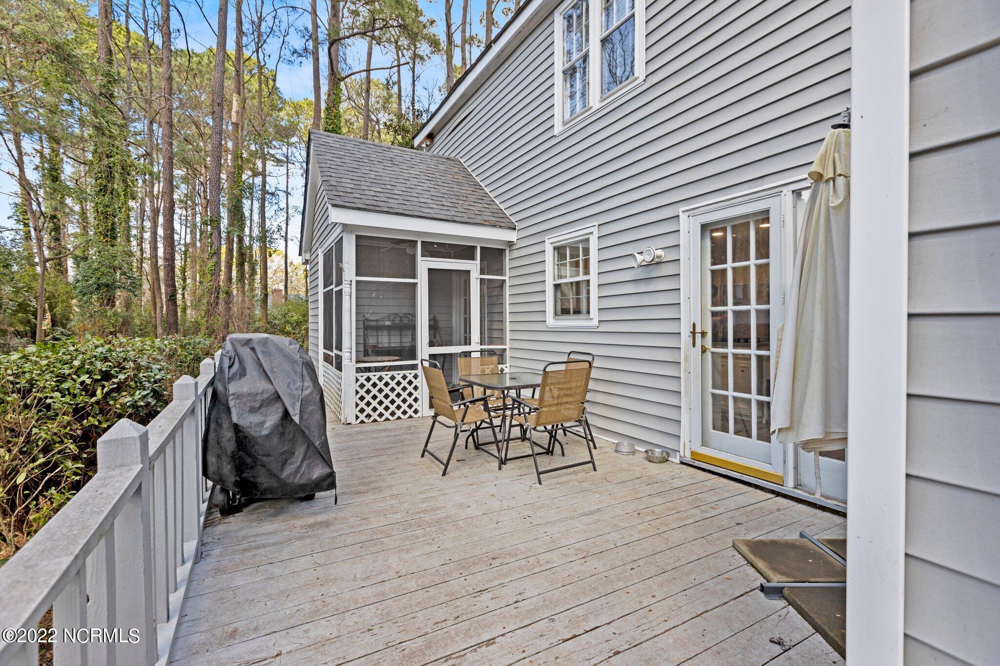 1607 Windsor Road Kinston, NC 28504 - Photo 2 of 47 4-web-or-mls-IMGL8170