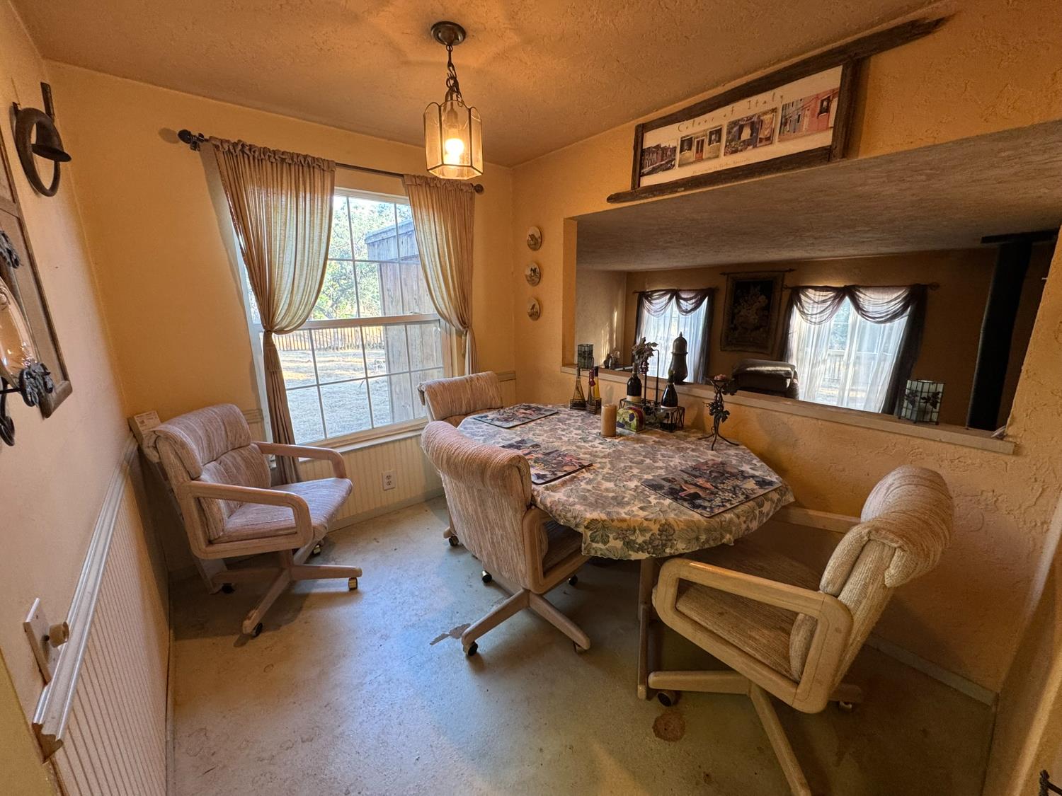 32101 East Trimmer Springs Road Sanger, CA 93657 - Photo 9 of 58 Gallery Image 9