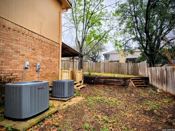 $399,900 | 1019 Hedgestone Drive, San Antonio, TX 78258