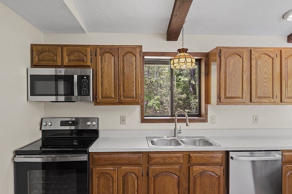 60 Newell Hill Road Sterling, MA 01564 - Photo 23 of 42 Gallery Image 23