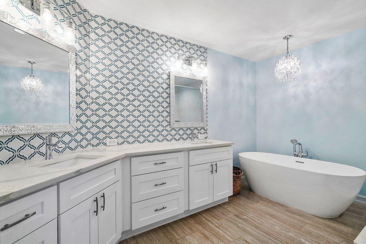 23158 Island View, Unit 4 Boca Raton, FL 33433 - Photo 4 of 40 Fully Renovated Primary Bath