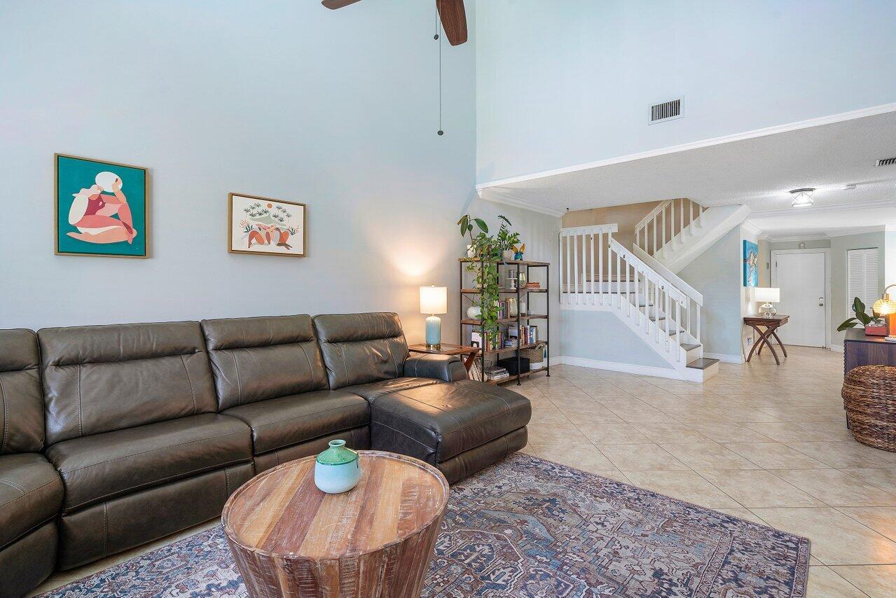 23158 Island View, Unit 4 Boca Raton, FL 33433 - Photo 10 of 40 010-23158IslandView-4-BocaRaton-FL-33433