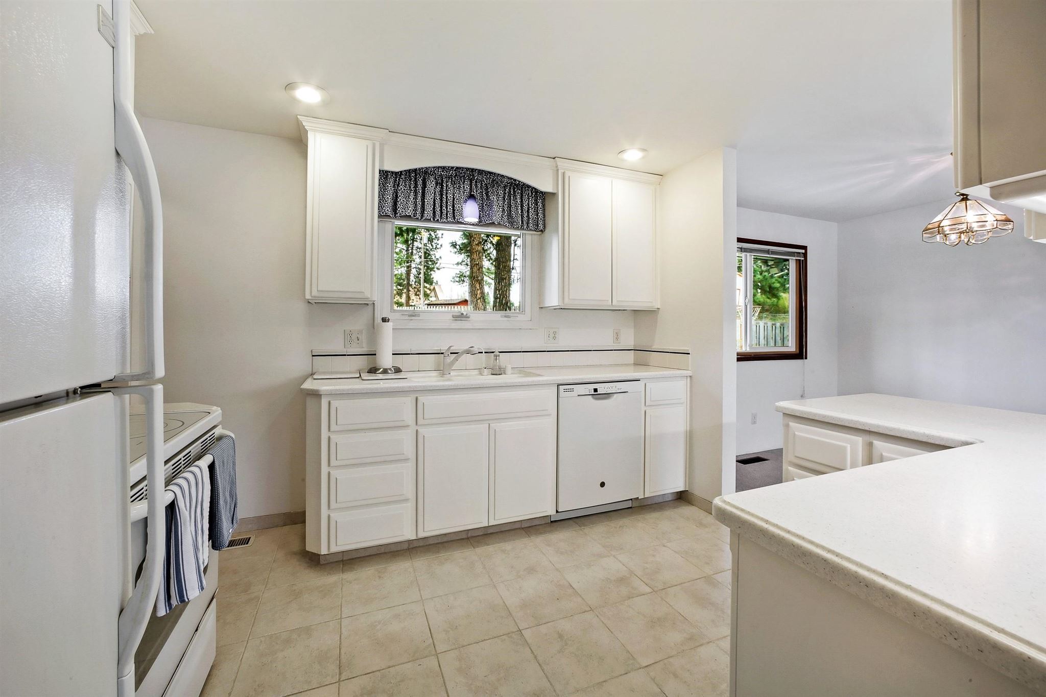 6812 North Argonaut Road Spokane, WA 99208 - Photo 7 of 20 Gallery Image 7