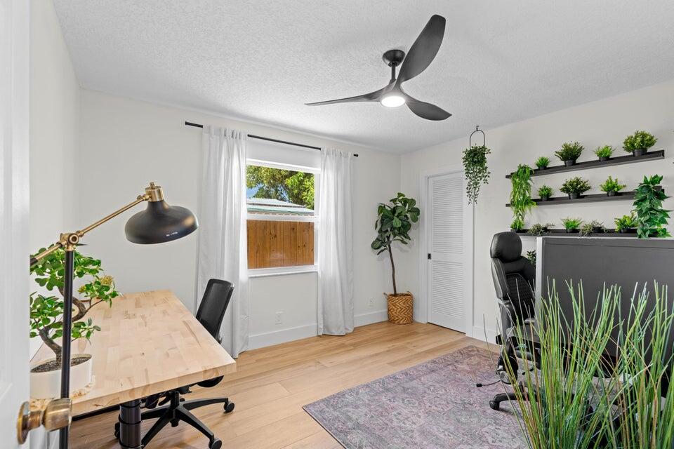 883 Prairie Road West Palm Beach, FL 33406 - Photo 20 of 33 20