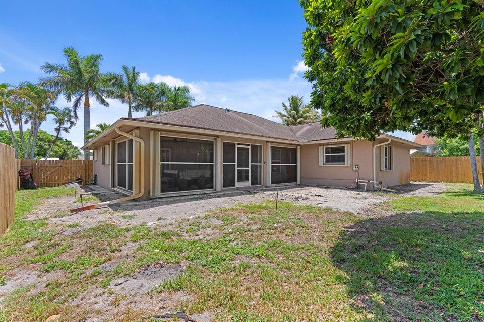 883 Prairie Road West Palm Beach, FL 33406 - Photo 29 of 33 29