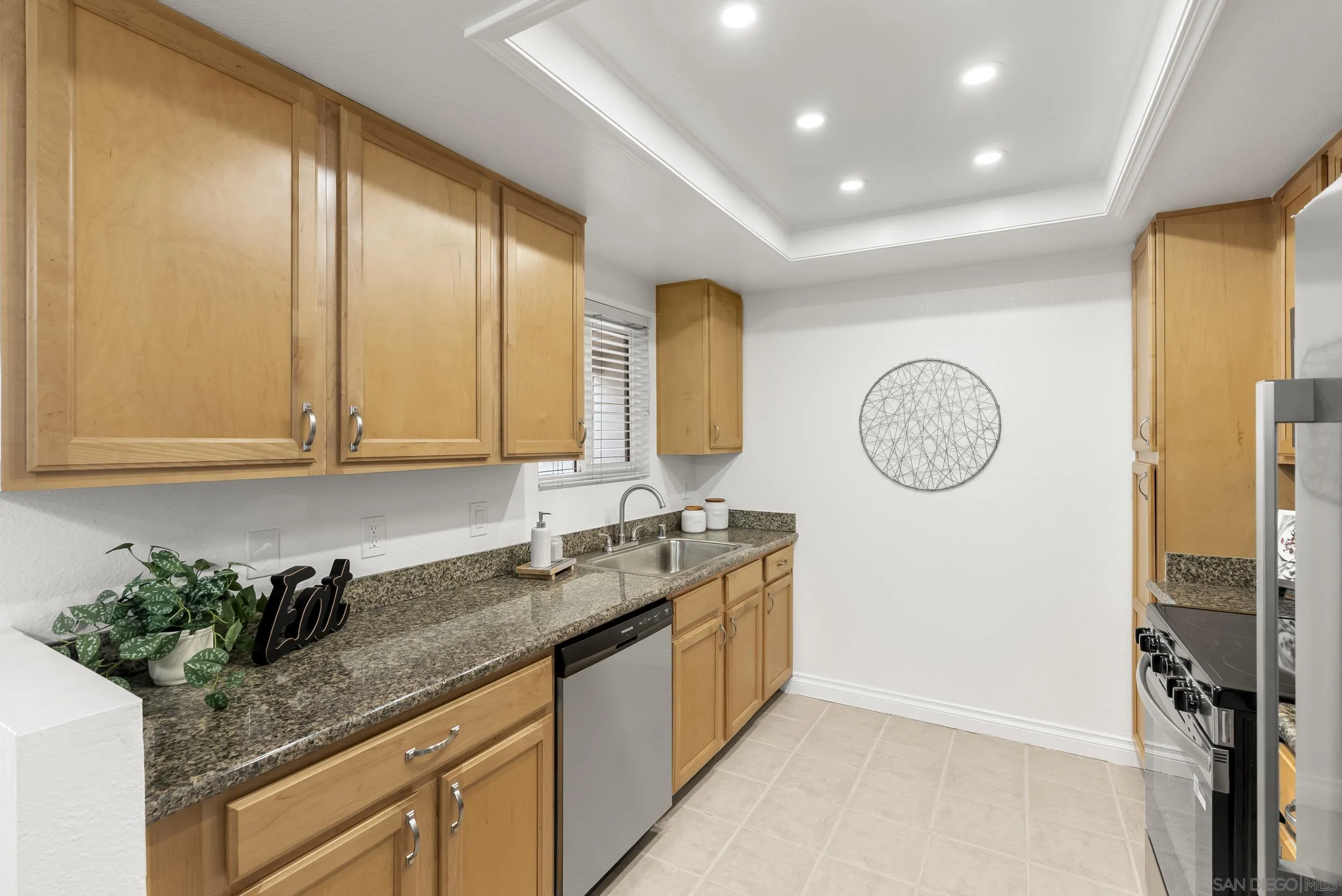 830 Broadway, Unit 15 El Cajon, CA 92021 - Photo 11 of 21