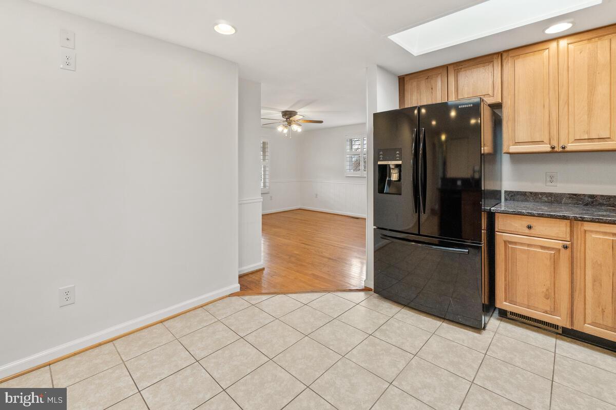 7943 Dollyhyde Road Mount Airy, MD 21771 - Photo 13 of 57 Kitchen
