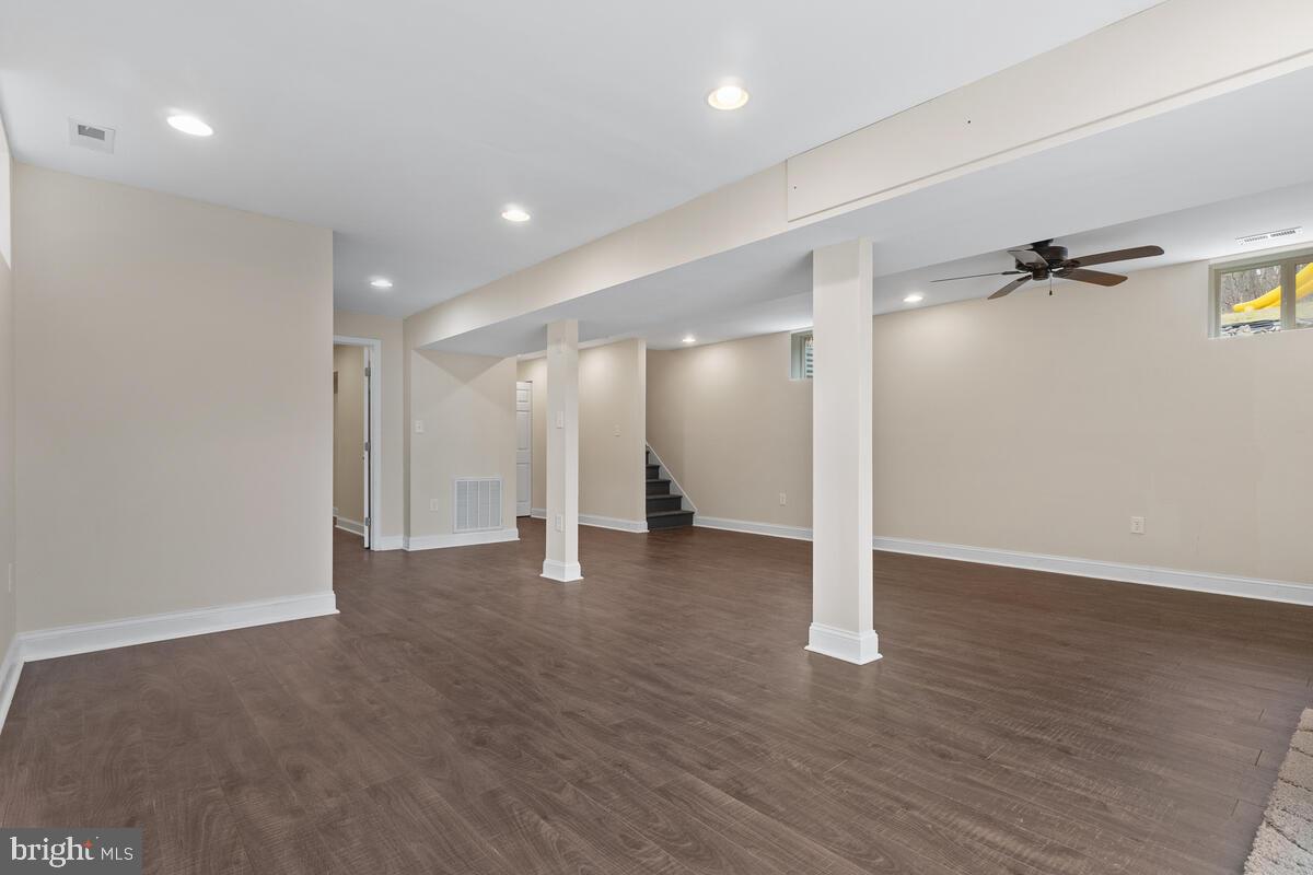 7943 Dollyhyde Road Mount Airy, MD 21771 - Photo 27 of 57 Family Room
