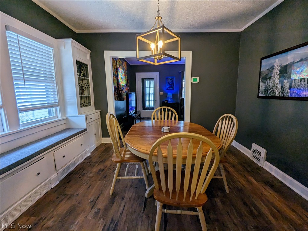 10415 Baltic Road Cleveland, OH 44102 - Photo 20 of 33 Gallery Image 20