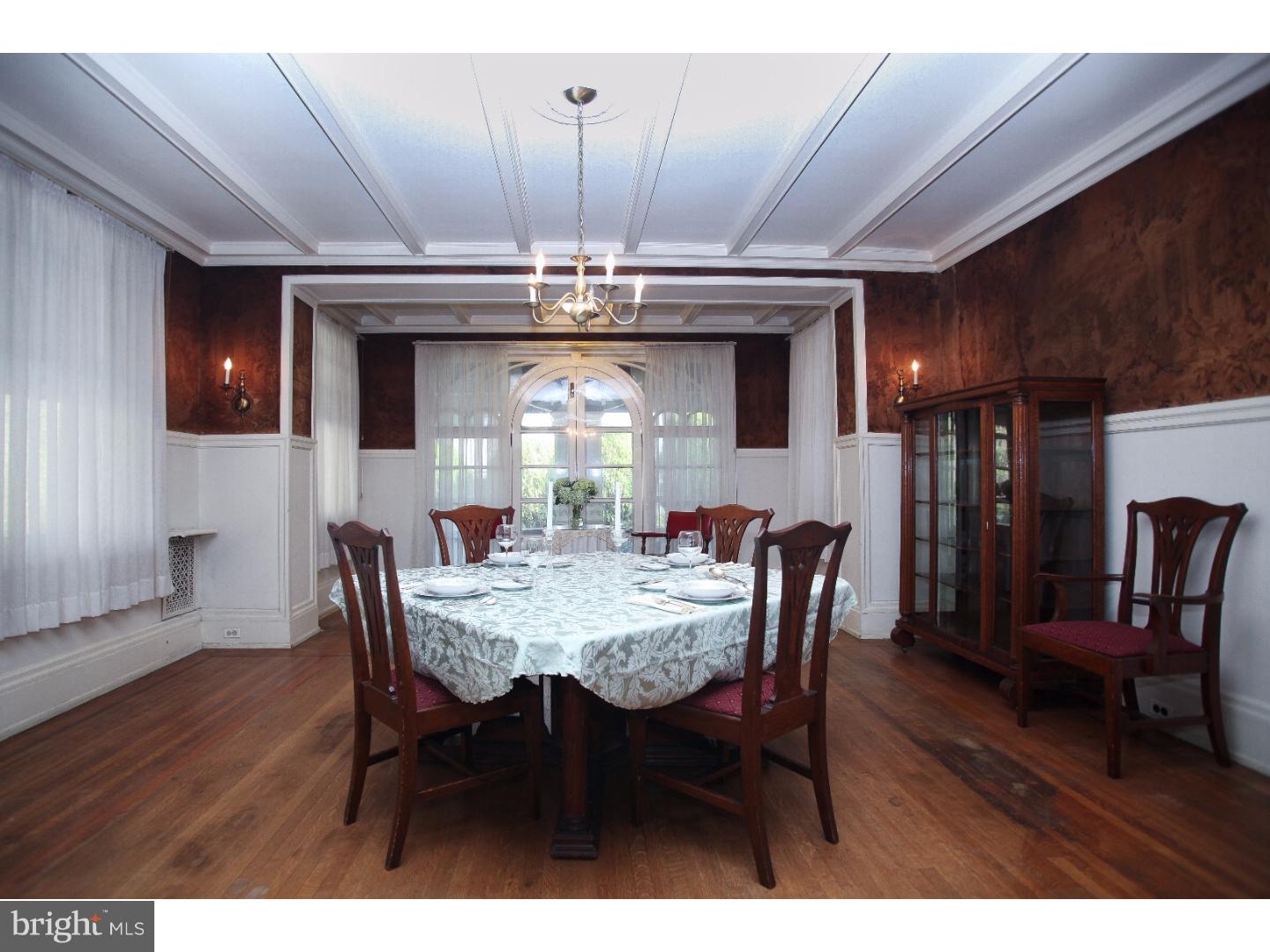 6320 Drexel Road Philadelphia, PA 19151 - Photo 6 of 25 Gallery Image 6