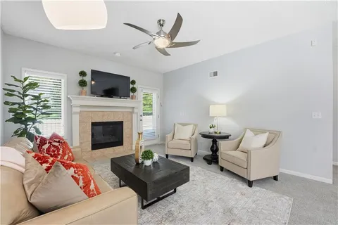 $410,000 | 2440 West 137th Place, Leawood, KS 66224