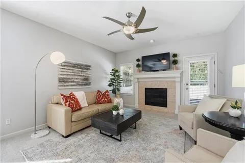 $410,000 | 2440 West 137th Place, Leawood, KS 66224