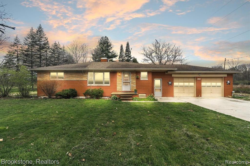 7125 Neff Road Mount Morris, MI 48458 - Photo 1 of 37