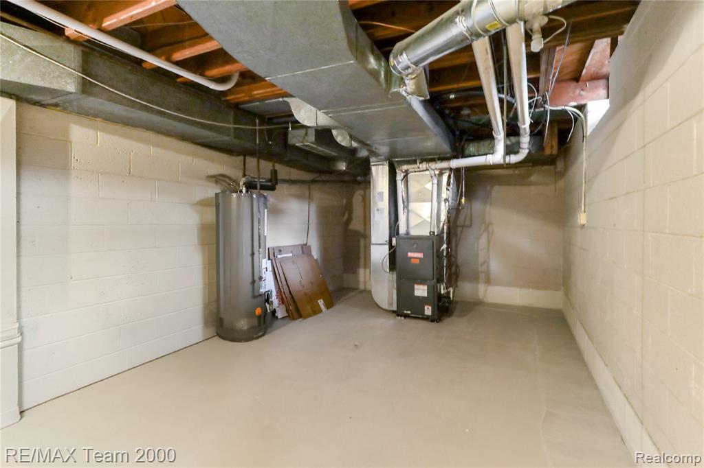 1445 Belmont Street Dearborn, MI 48128 - Photo 28 of 33