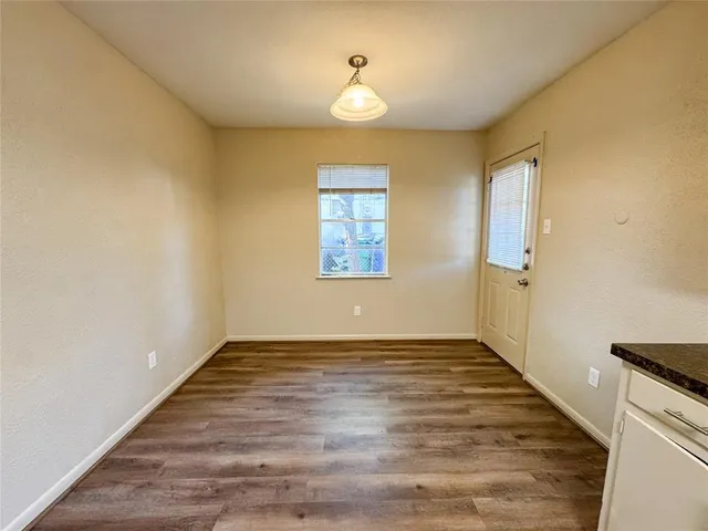 $1,695 | 302 Bowles Court, Kennedale, TX 76060