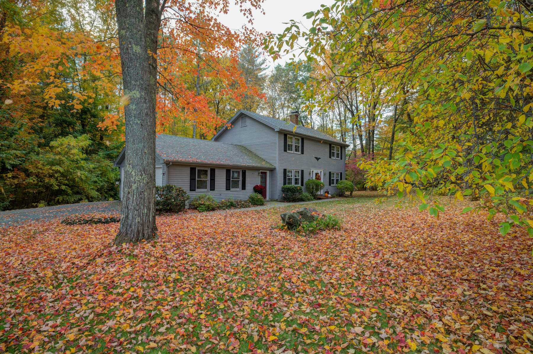 2 Beaver Dam Road South Berwick, ME 03908 - Photo 5 of 31 pic-3