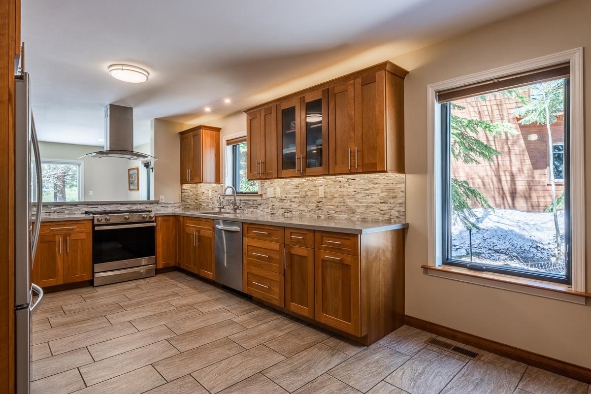 522 Wagon Wheel Road Mammoth Lakes, CA 93546 - Photo 12 of 33 Gallery Image 12