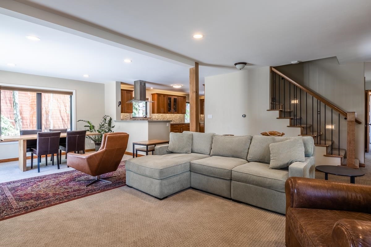 522 Wagon Wheel Road Mammoth Lakes, CA 93546 - Photo 5 of 33 Gallery Image 5