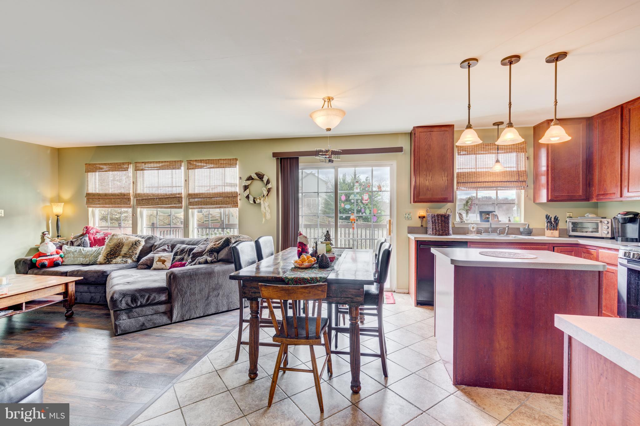 2703 Overlook Court Manchester, MD 21102 - Photo 11 of 29 Gallery Image 11