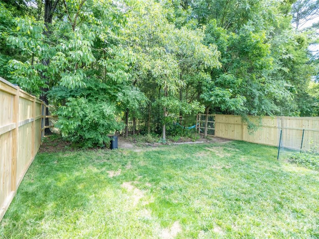 6823 Ware Road Charlotte, NC 28212 - Photo 42 of 47 a view of a back yard