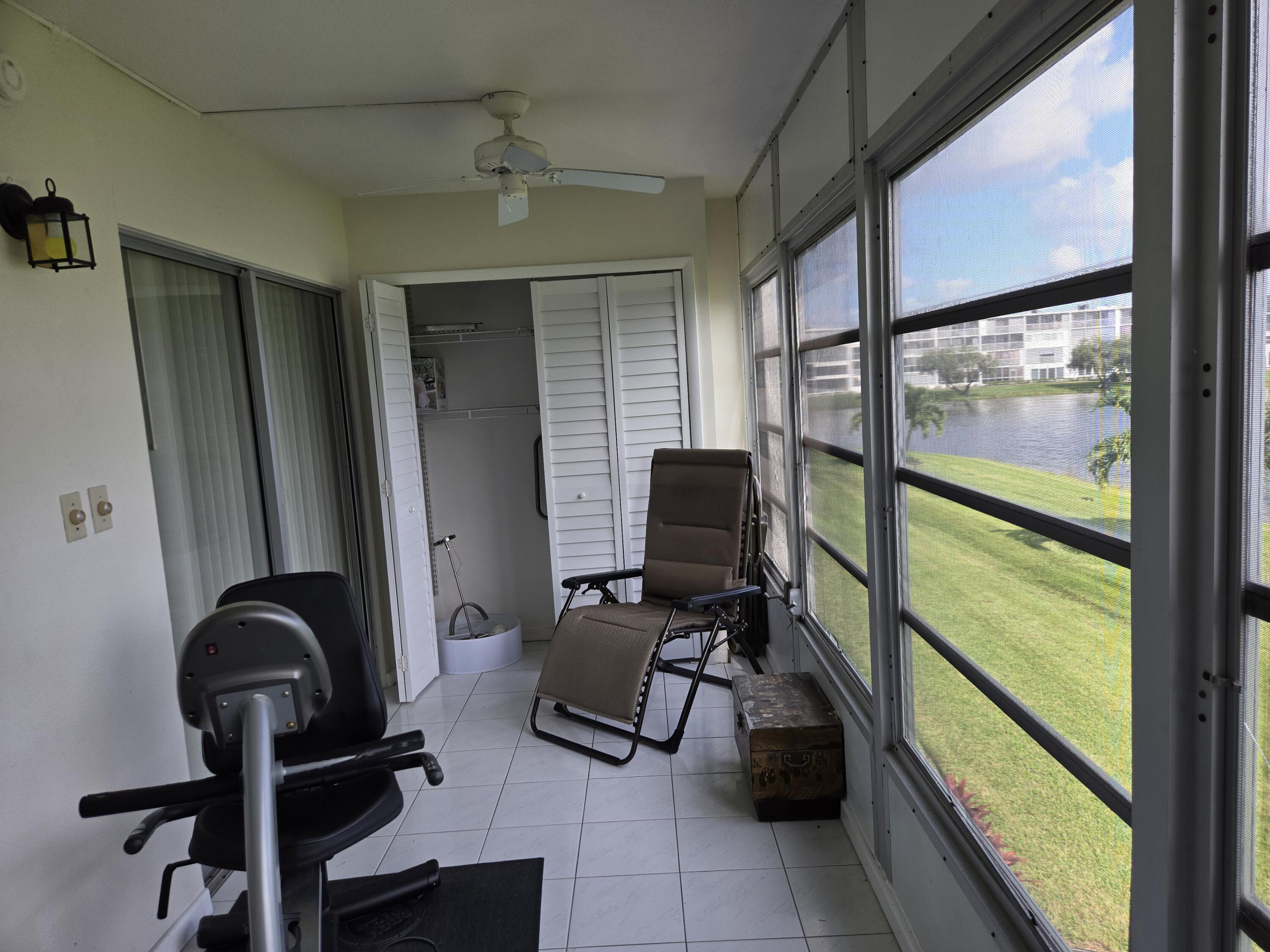 2031 Exeter Boca Raton, FL 33434 - Photo 17 of 45 20241029_144411