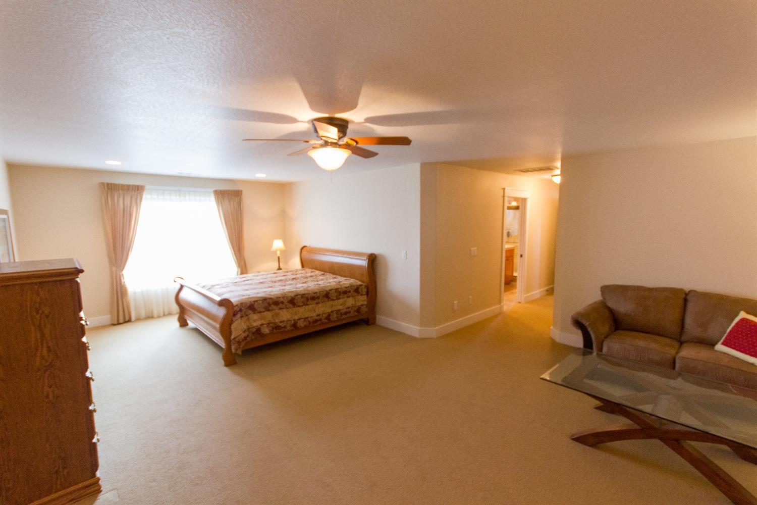 982 Pumpkin Ridge Eagle Point, OR 97524 - Photo 21 of 29 Additional Photo