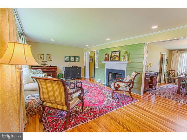 728 Woodfield Road Villanova, PA 19085 - Photo 3 of 21 Living Room