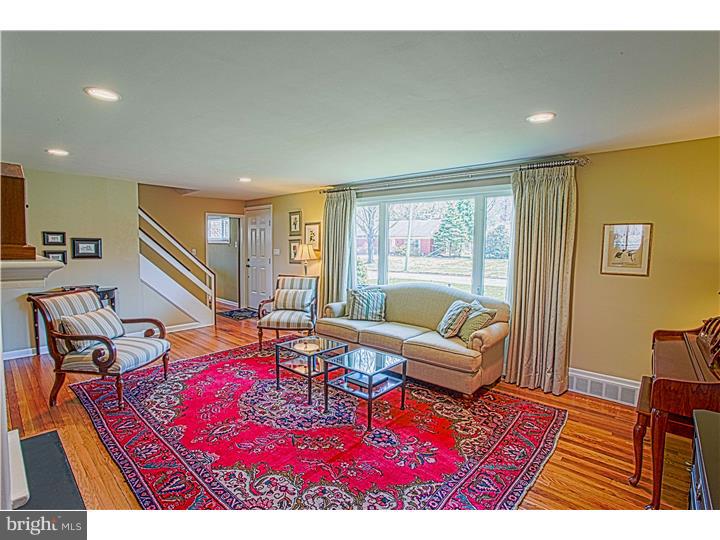 728 Woodfield Road Villanova, PA 19085 - Photo 4 of 21 Living Room