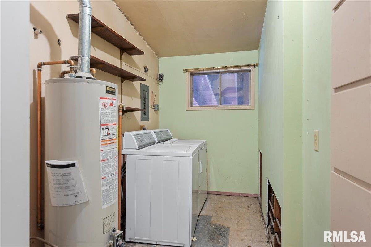 122 Circle Drive Springfield, IL 62703 - Photo 19 of 43 Gallery Image 19