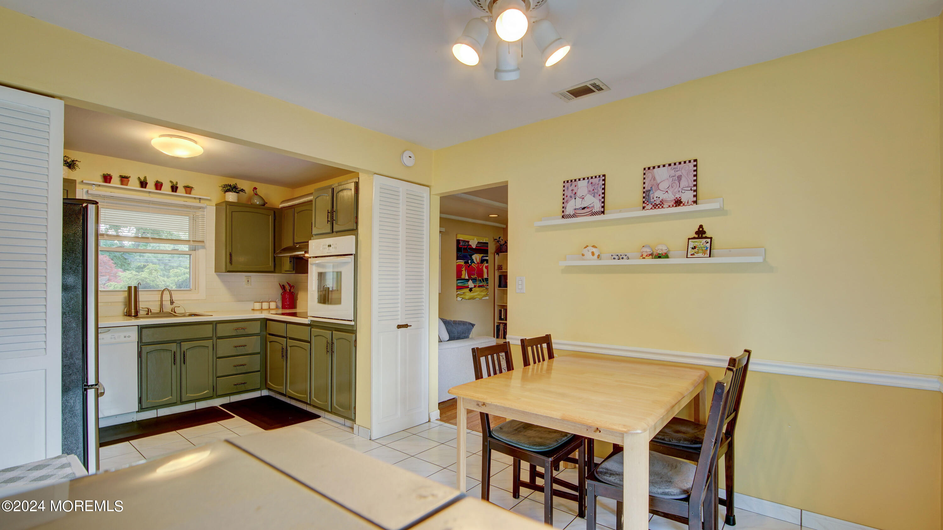 550 Elton Adelphia Road Freehold, NJ 07728 - Photo 9 of 34 DSC08399And8more