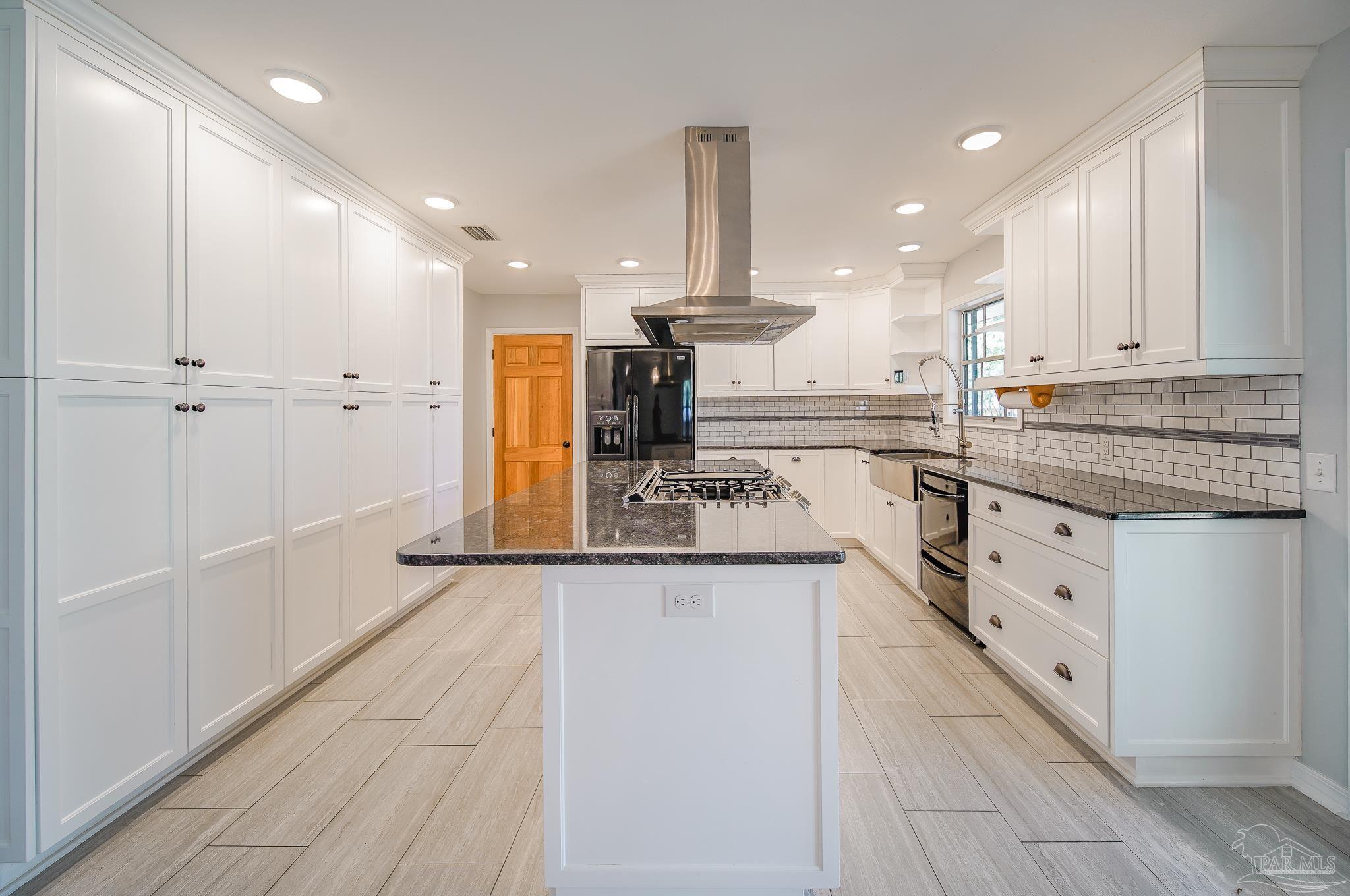 6564 Berryhill Road Milton, FL 32570 - Photo 10 of 34 Gallery Image 10