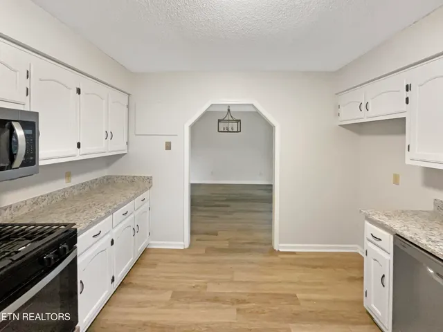 $415,000 | 1012 Kensington Boulevard, Maryville, TN 37803