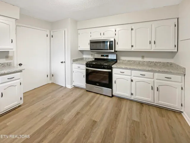 $415,000 | 1012 Kensington Boulevard, Maryville, TN 37803