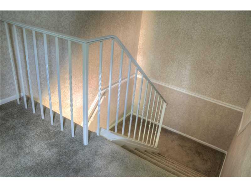 401 McKinney Road Wexford, PA 15090 - Photo 8 of 16 Entry/Foyer. The turned stair case to the second floor is a plus