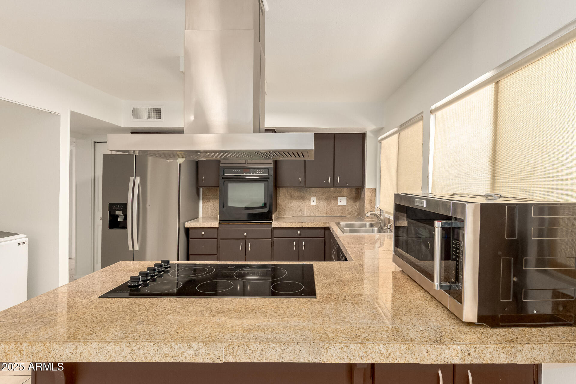 4776 North 20th Avenue Phoenix, AZ 85015 - Photo 7 of 32 10-20th