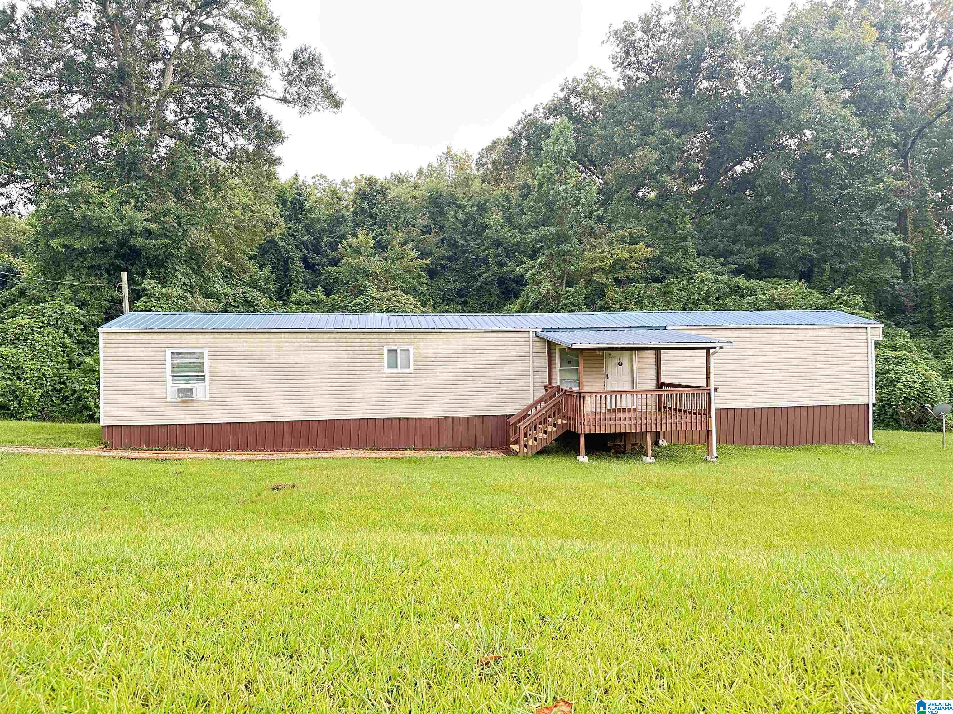 224 Tippy Lane Anniston, AL 36201 - Photo 2 of 10