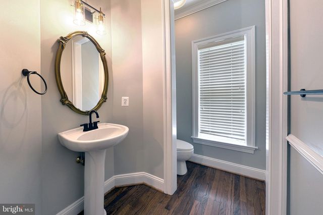 $2,420,000 | 1365 Hardison Lane, McLean, VA 22102