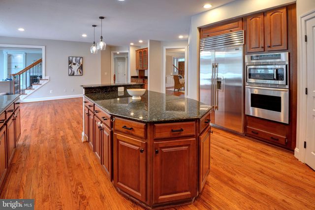 $2,420,000 | 1365 Hardison Lane, McLean, VA 22102