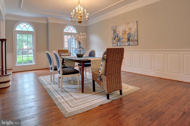 $2,420,000 | 1365 Hardison Lane, McLean, VA 22102