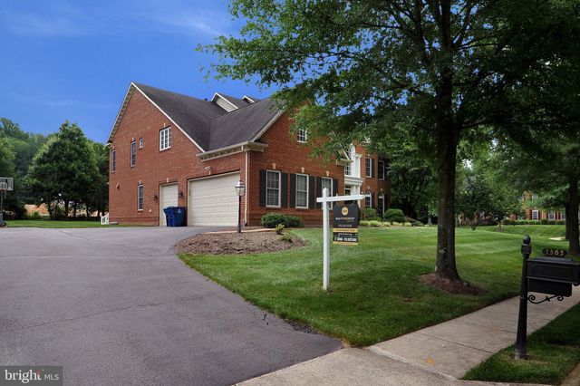 $2,420,000 | 1365 Hardison Lane, McLean, VA 22102