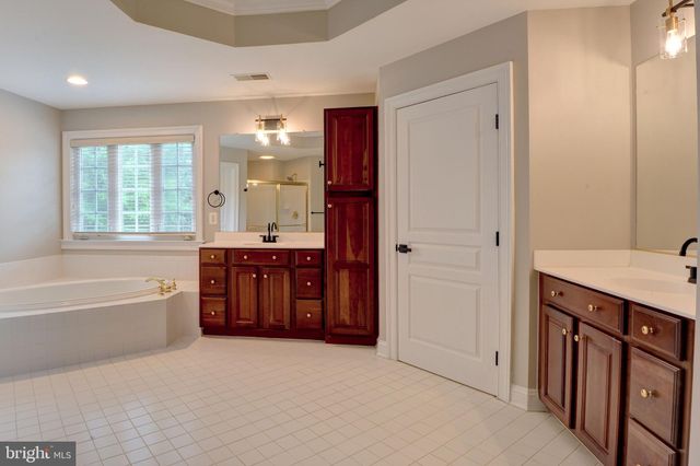 $2,420,000 | 1365 Hardison Lane, McLean, VA 22102