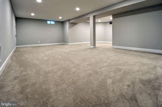 $2,420,000 | 1365 Hardison Lane, McLean, VA 22102