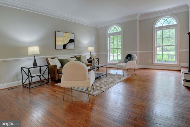 $2,420,000 | 1365 Hardison Lane, McLean, VA 22102