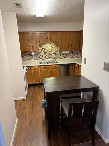 $180,000 | 4016 10th Avenue, Leavenworth, KS 66048