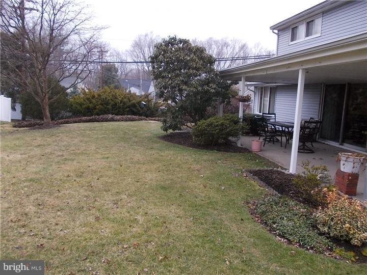 61 Hawk Road Levittown, PA 19056 - Photo 25 of 25 View in Back