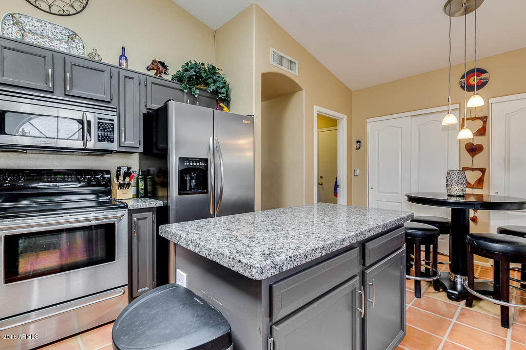 2437 East Rockledge Road Phoenix, AZ 85048 - Photo 14 of 43 14-Rockledge
