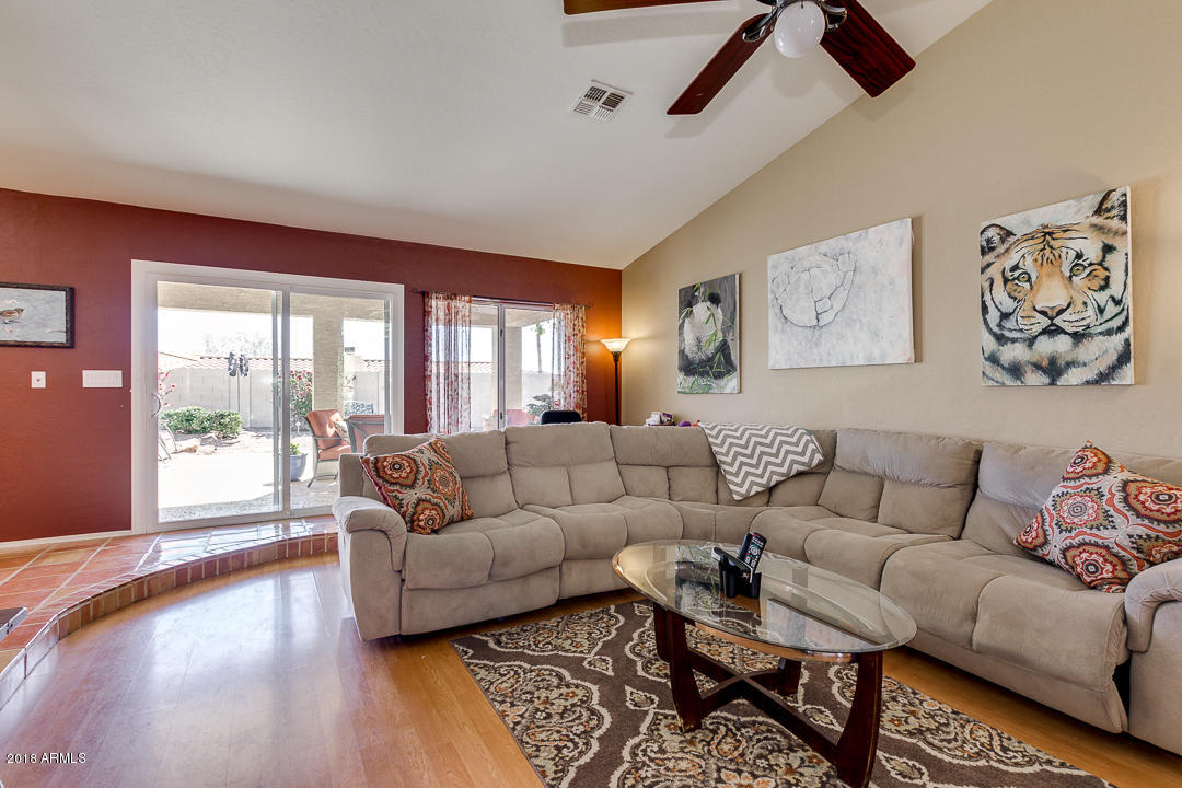2437 East Rockledge Road Phoenix, AZ 85048 - Photo 7 of 43 07-Rockledge