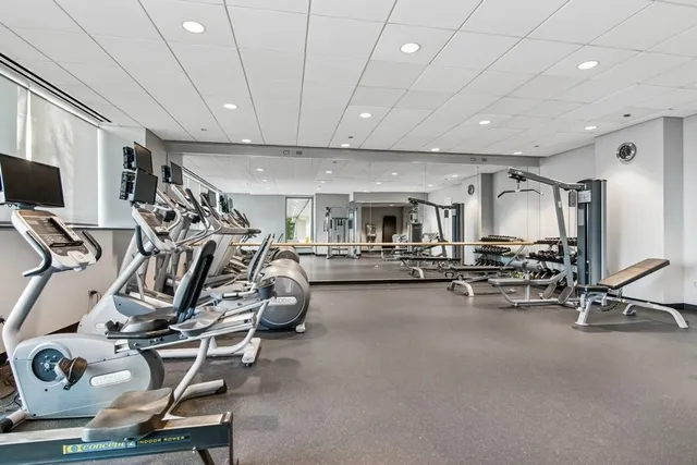 $429,000 | 60 East Monroe Street, Unit 4006, Chicago, IL 60603