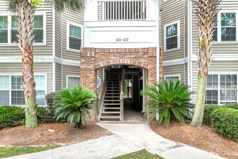 $1,650 | 188 Midland Parkway, Unit 412, Summerville, SC 29485