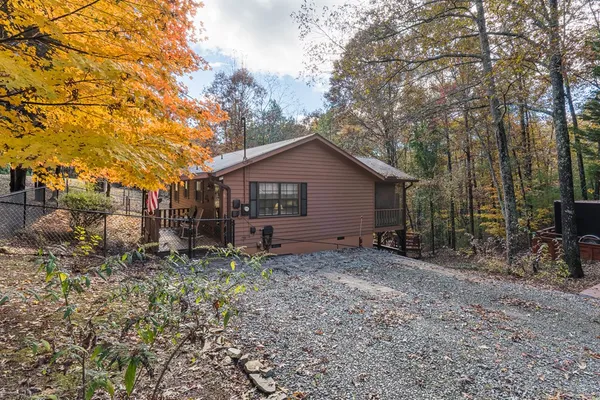 $299,500 | 9 Settlers Crossing Way, Murphy, NC 28906